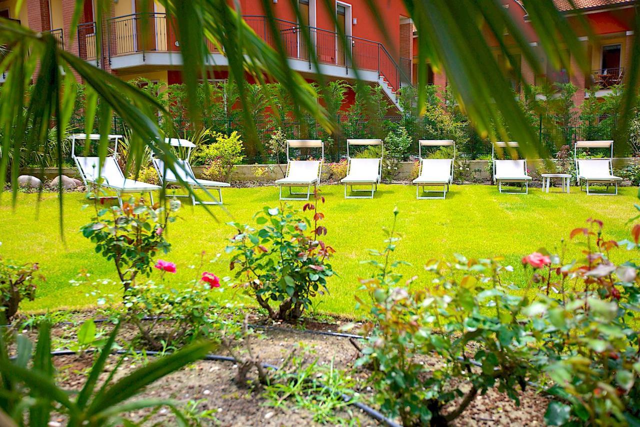 Enjoy Garda Hotel 4*