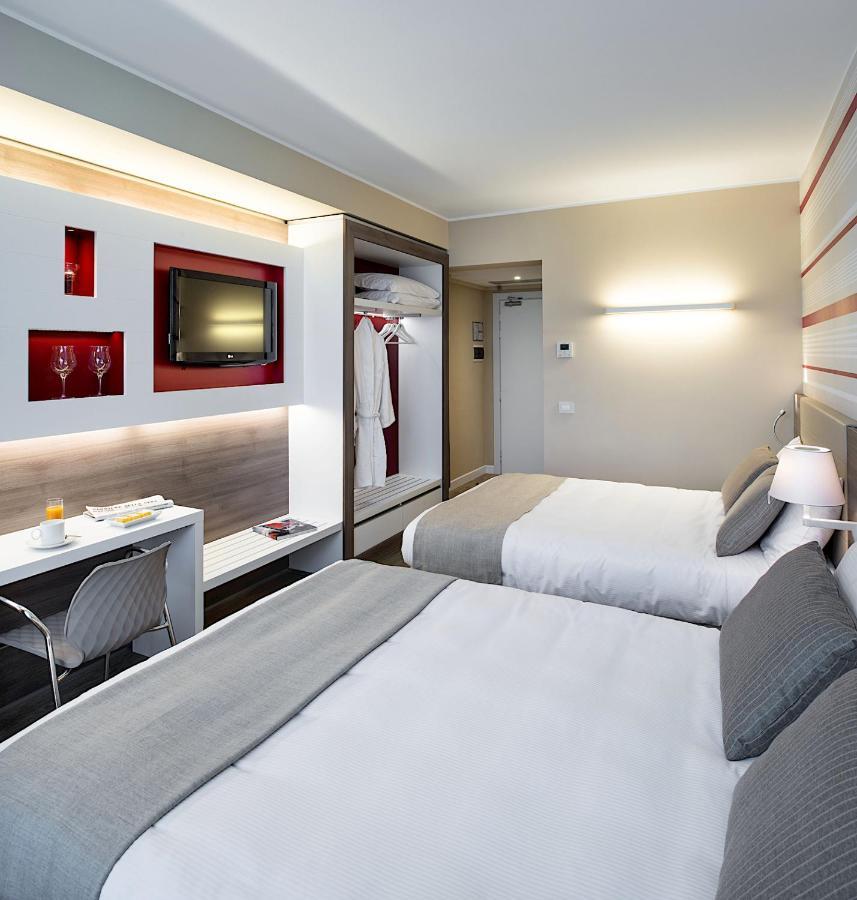 Hotel Enjoy Garda Peschiera del Garda
